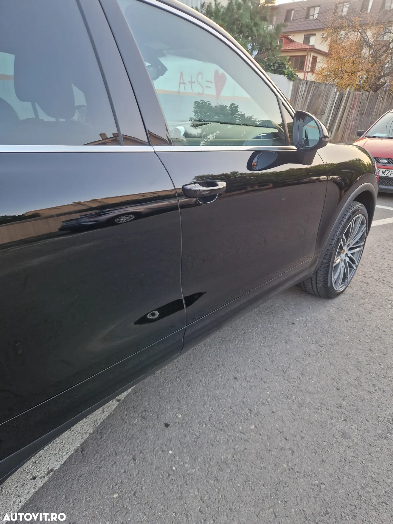 Porsche Cayenne 3.0 L - 4