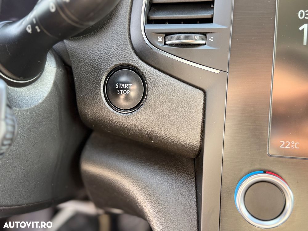 Renault Megane BLUE dCi 115 INTENS - 9