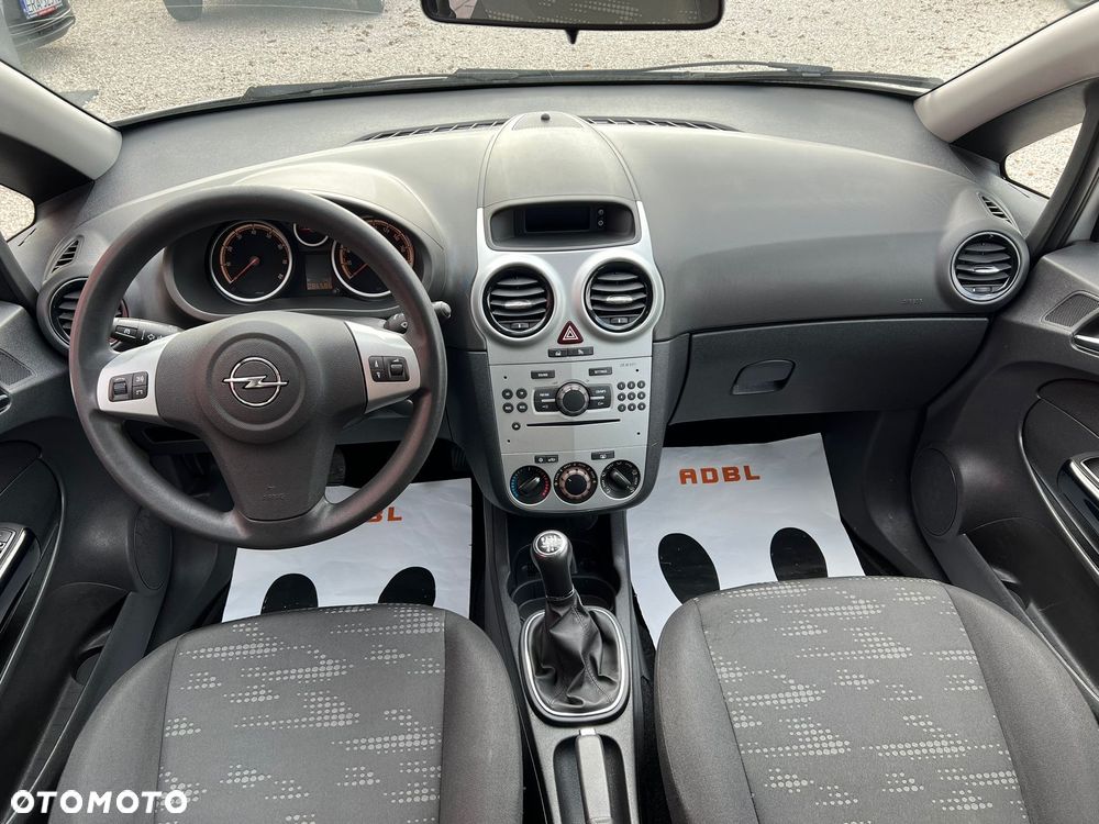 Opel Corsa 1.4 16V Selection - 6