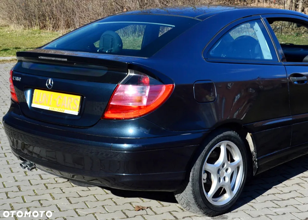 Mercedes-Benz Klasa C 180 - 14