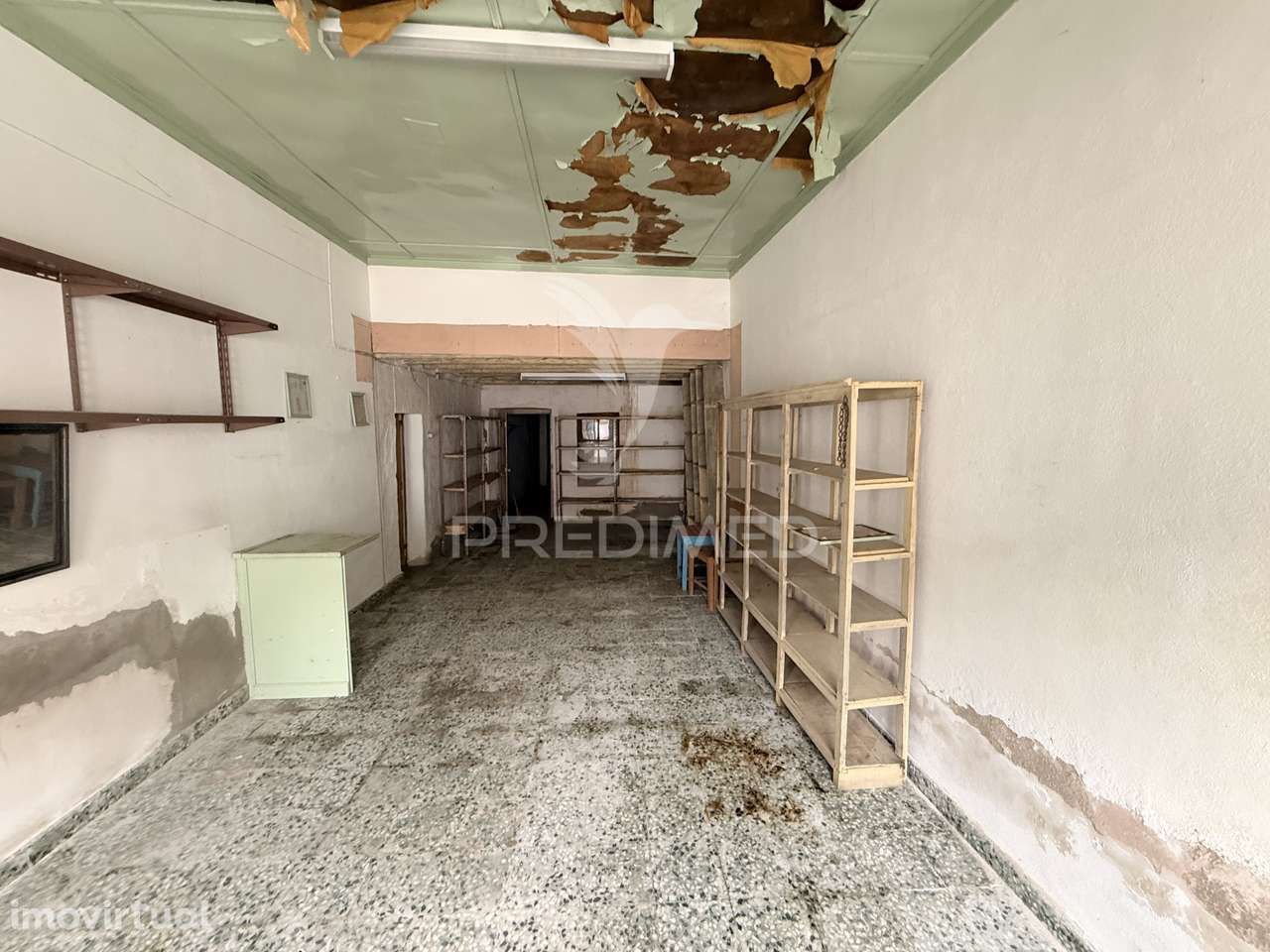 Moradia em banda com logradouro no centro histórico de Cuba - Grande imagem: 5/18