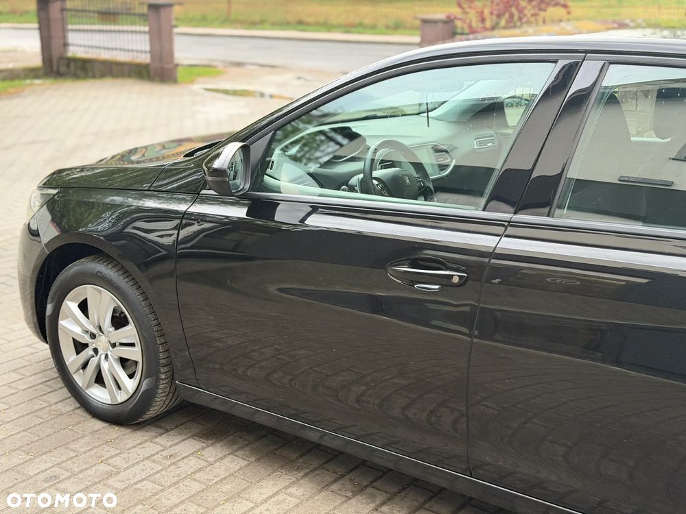 Peugeot 308 BlueHDi 130 EAT8 Business - 13