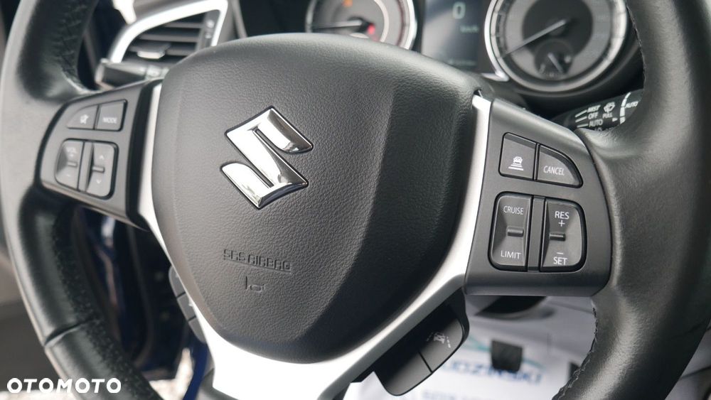 Suzuki SX4 S-Cross - 13