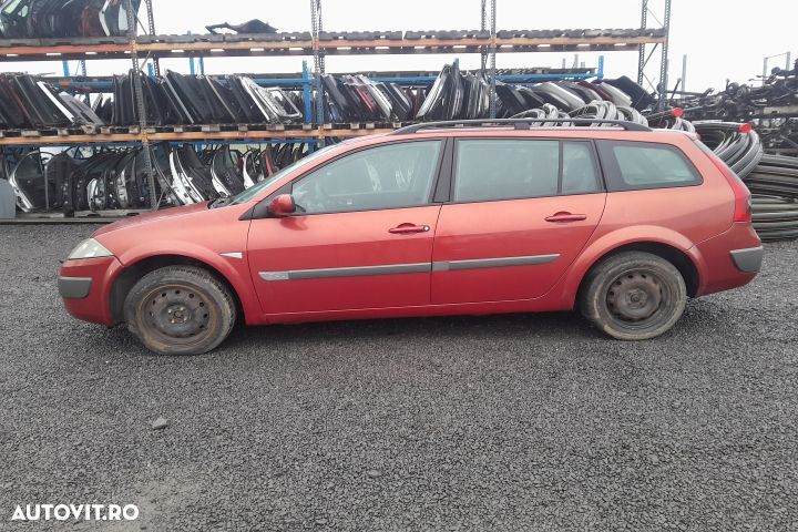 Dezmembrez Renault Megane 2 [facelift] [2006 - 2012] wagon 1.9 dCi MT - 2