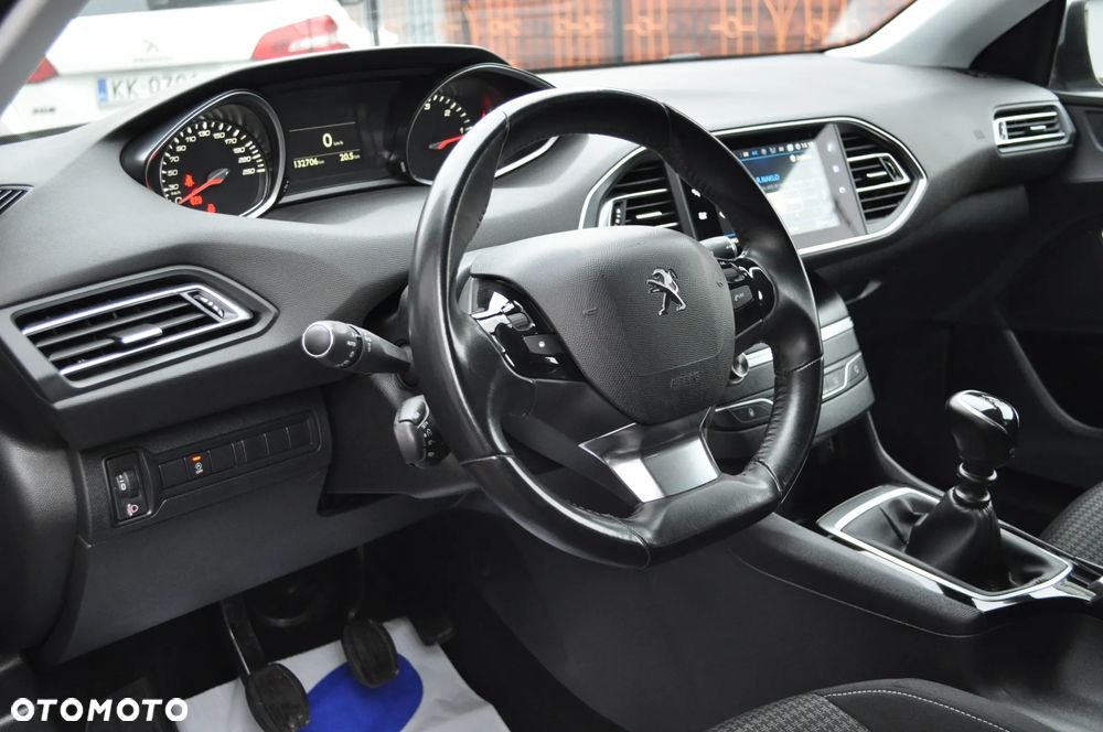 Peugeot 308 BlueHDi 130 Stop & Start Active Business-Paket - 11