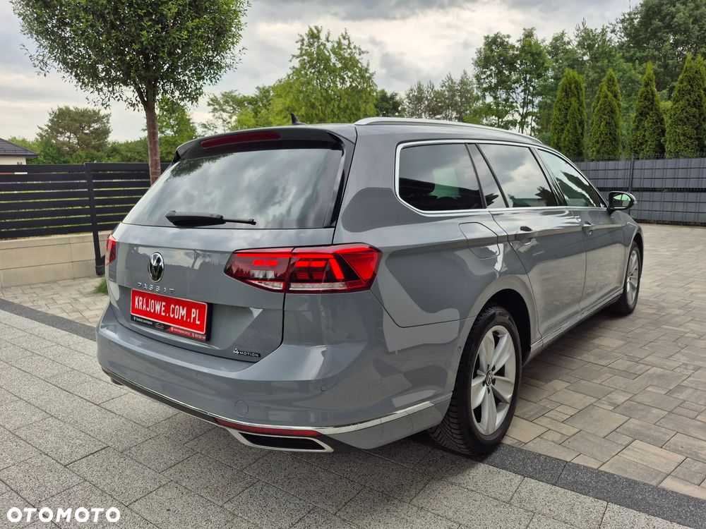 Volkswagen Passat 2.0 TDI 4Mot Elegance DSG - 4