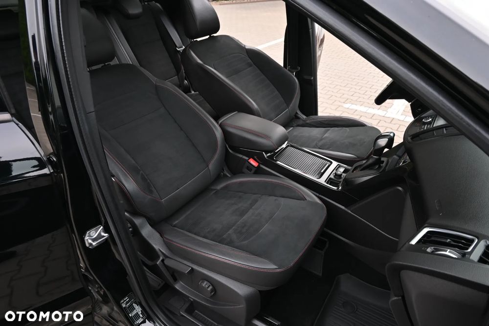 Ford Kuga 2.0 TDCi AWD ST-Line - 28