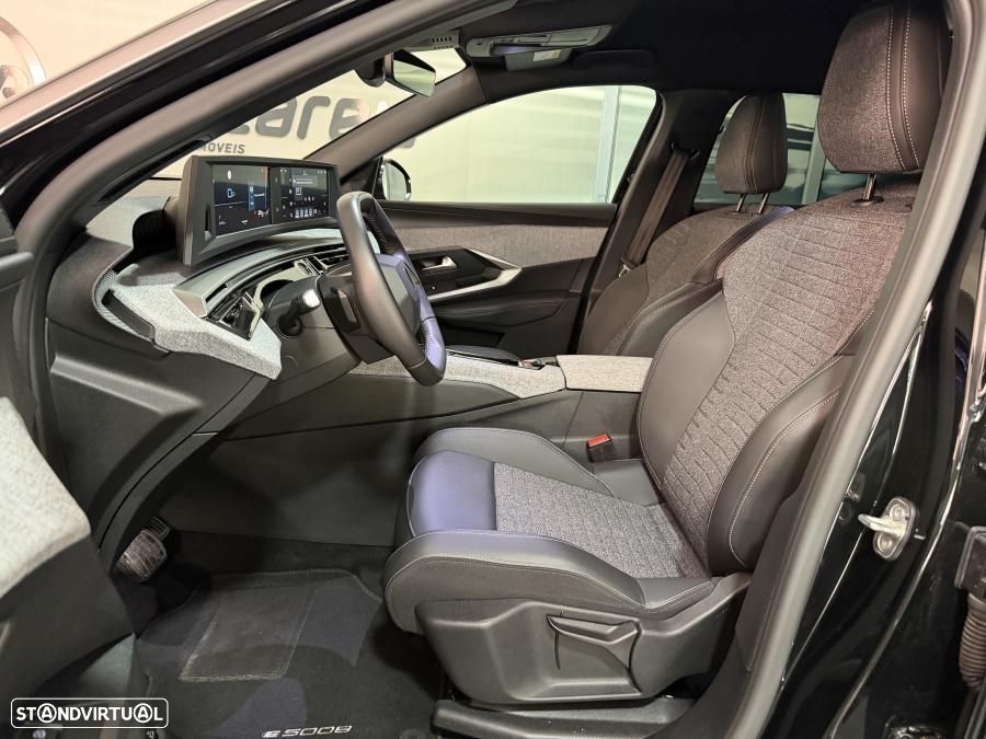 Peugeot 5008 1.2 Hybrid Allure Pack e-DCS6 - 12