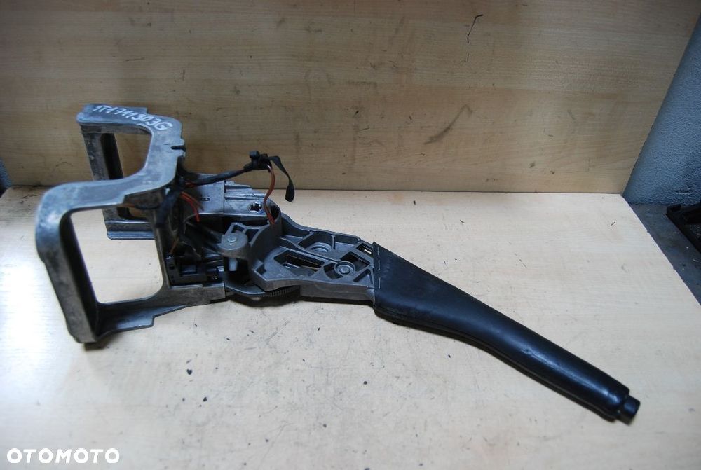 DŹWIGNIA HAMULCA RĘCZNEGO 1T1711303G VW TOURAN CROSS LIFT TOURAN I 1T1711303F/ 1T1711303E - 8