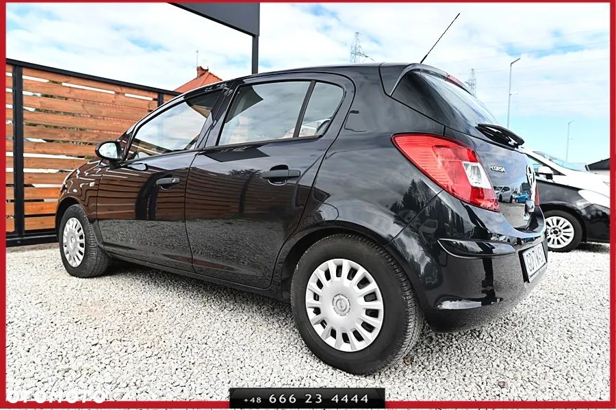 Opel Corsa 1.2 16V Enjoy - 9