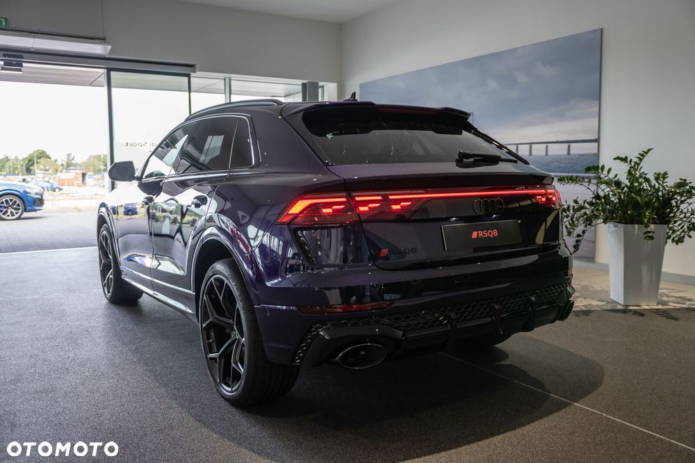 Audi RS Q8 - 3