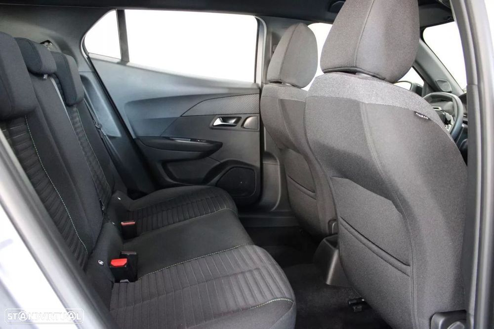 Peugeot 2008 1.2 PureTech Allure Pack - 8