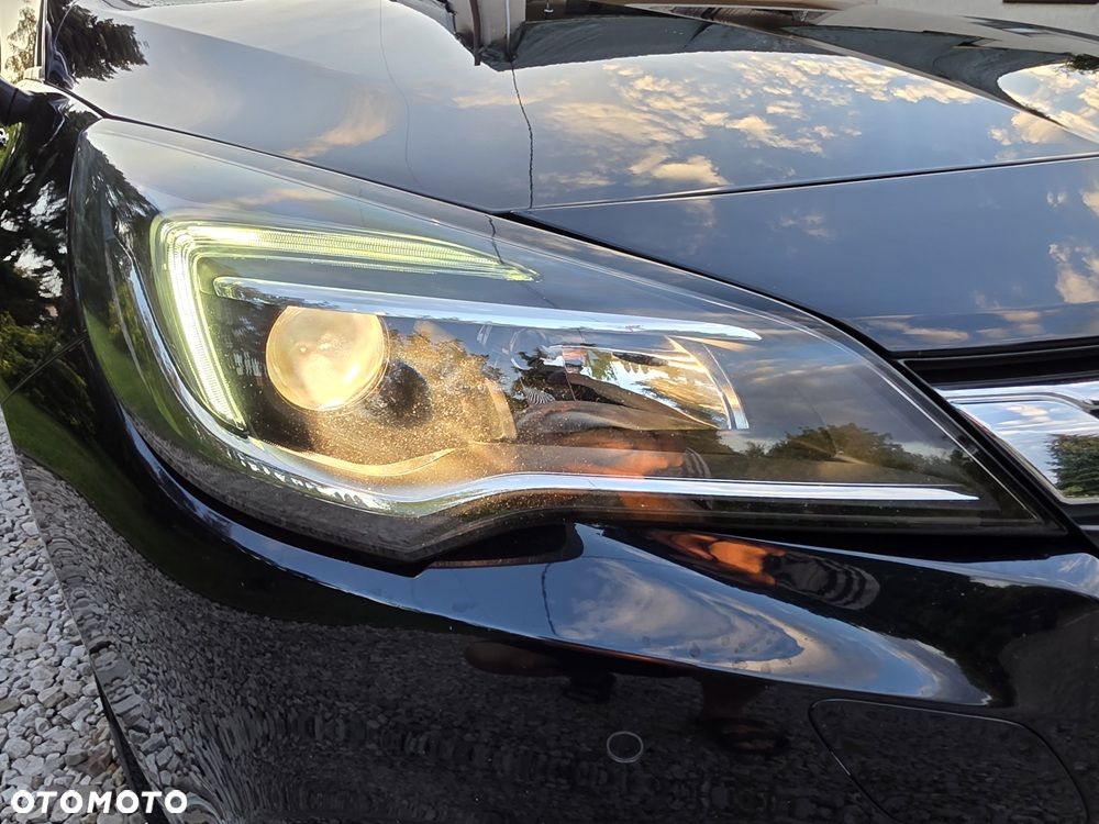 Opel Astra 1.4 Turbo Dynamic - 36