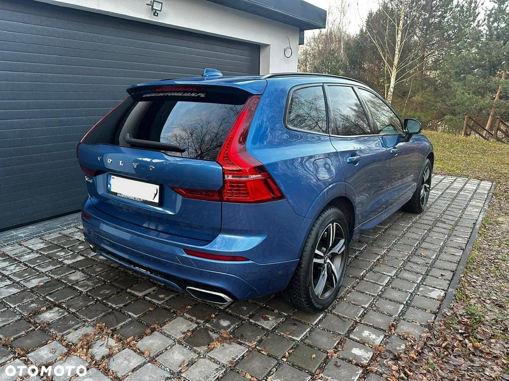 Volvo XC 60 D5 SCR AWD R-Design - 6
