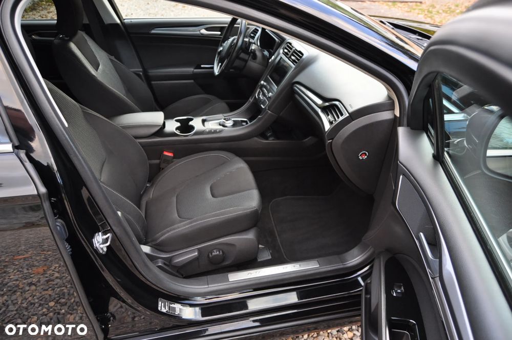 Ford Mondeo 2.0 EcoBlue Titanium - 10