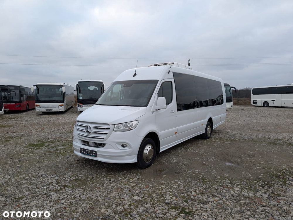 Mercedes-Benz Sprinter 519 - 11