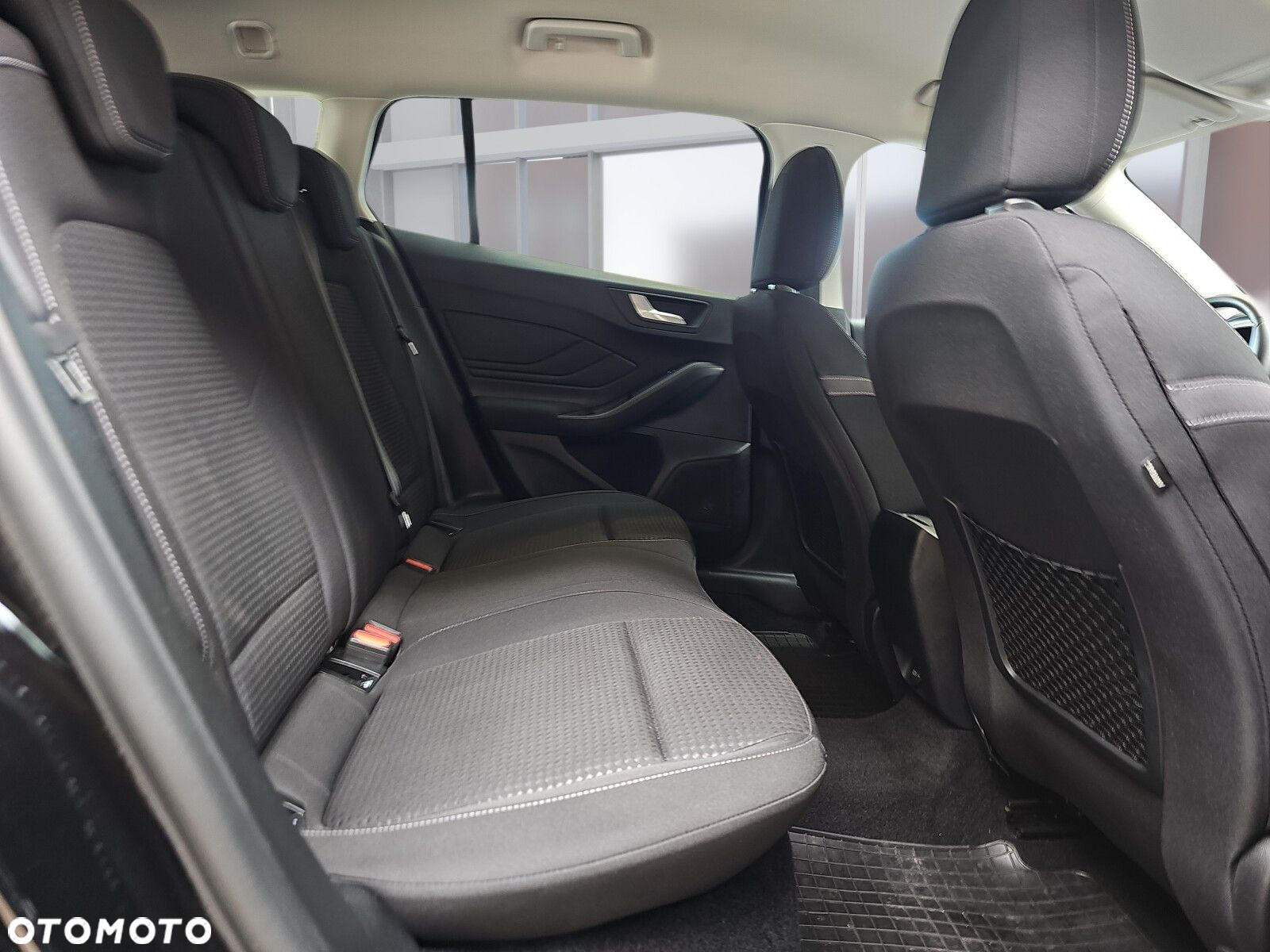 Ford Focus 1.5 EcoBlue SCR Connected - 19
