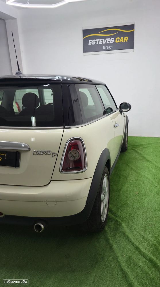 MINI 3 Portas Cooper D - 13