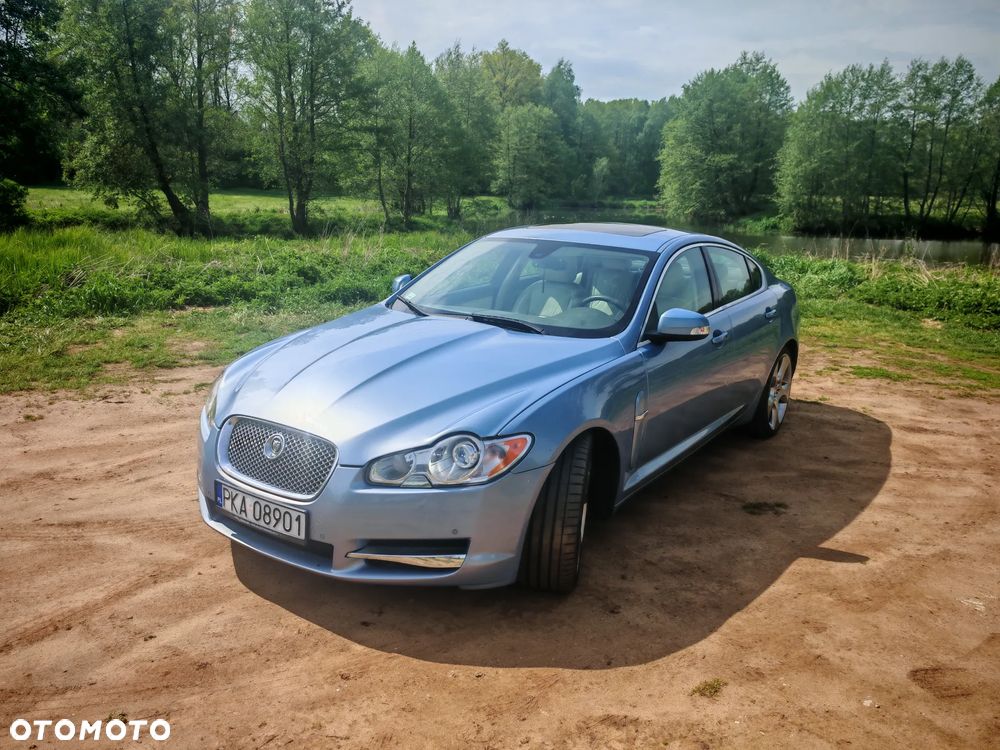 Jaguar XF - 2