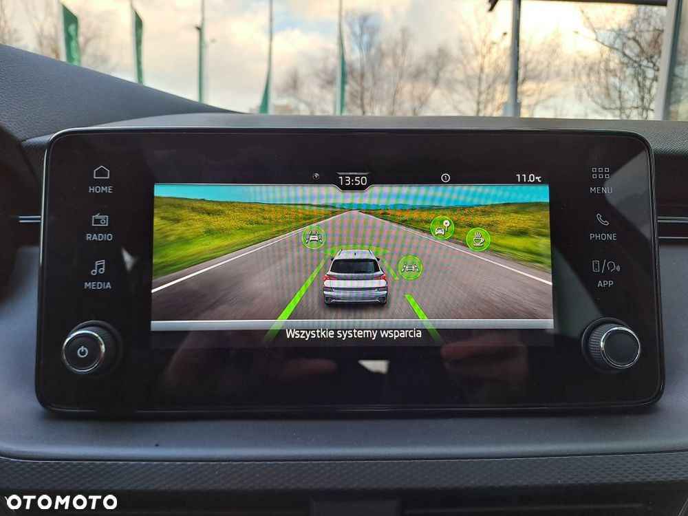 Skoda Kamiq 1.0 TSI Essence - 8