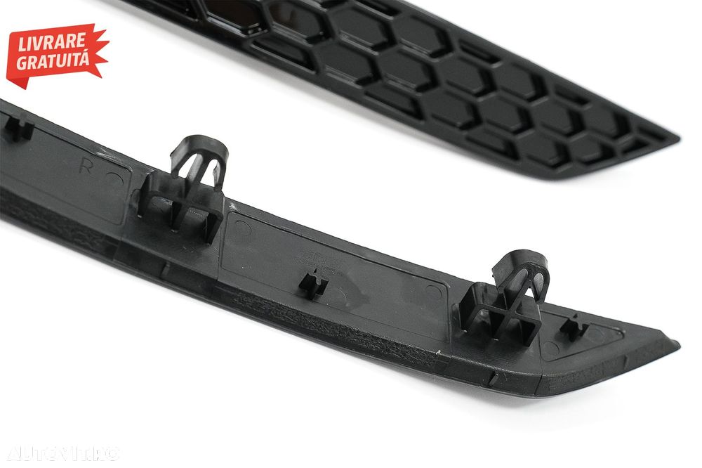 Honeycomb Reflectorizanti Bara Spate VW Golf 7.5 (2017-2019)- livrare gratuita - 7