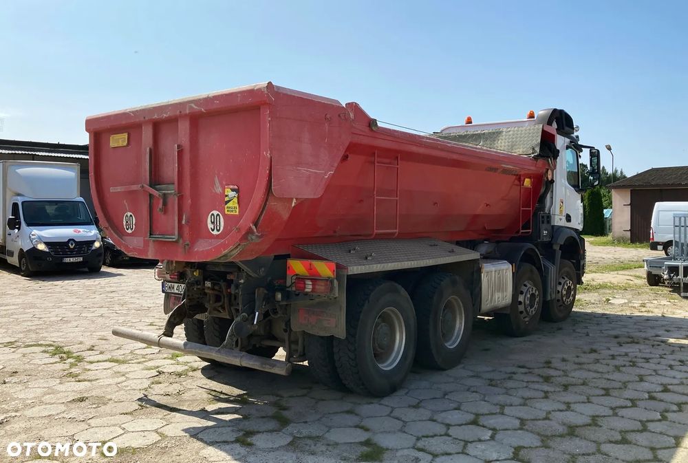 Mercedes-Benz Arocs 3245 - 4