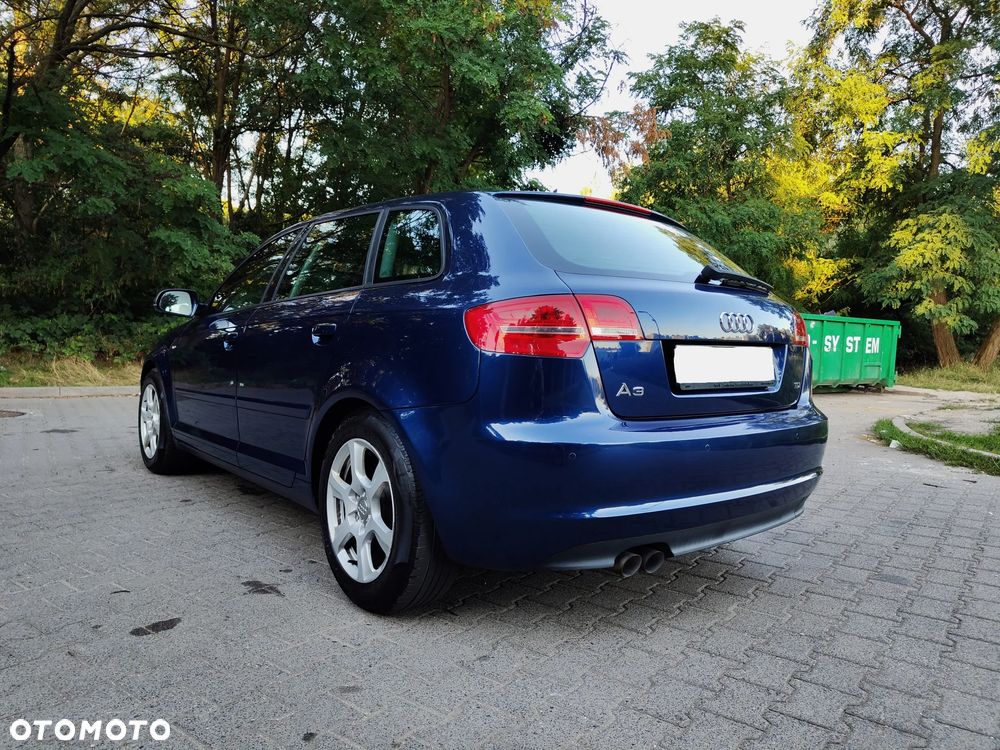 Audi A3 Sportback 2.0 TDI DPF S line Sportpaket - 9