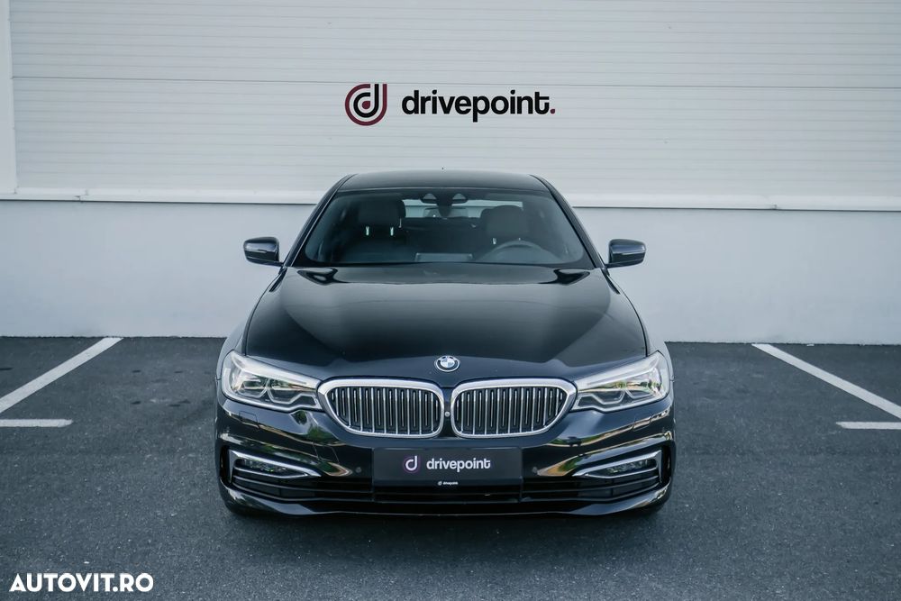 BMW Seria 5 530i xDrive AT - 4
