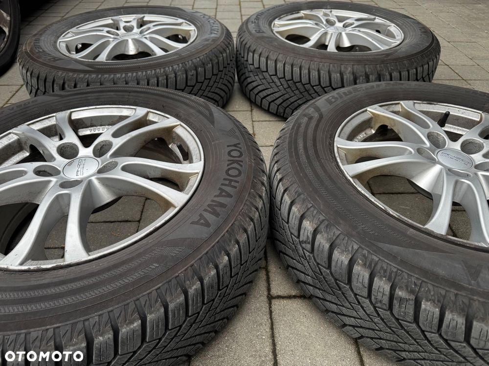 Nissan Qashqai 1.6 DIG-T N-Connecta - 30