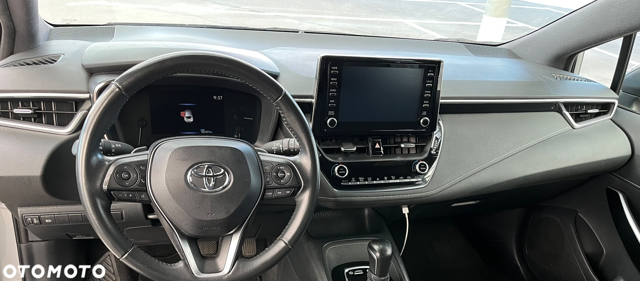 Toyota Corolla 2.0 Hybrid Comfort - 36