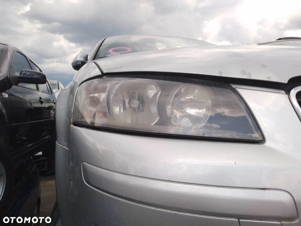 AUDI A3 8P 03-08 2.0 TDI LY7W   LAMPA  TYŁ PRAWA LEWA - 12