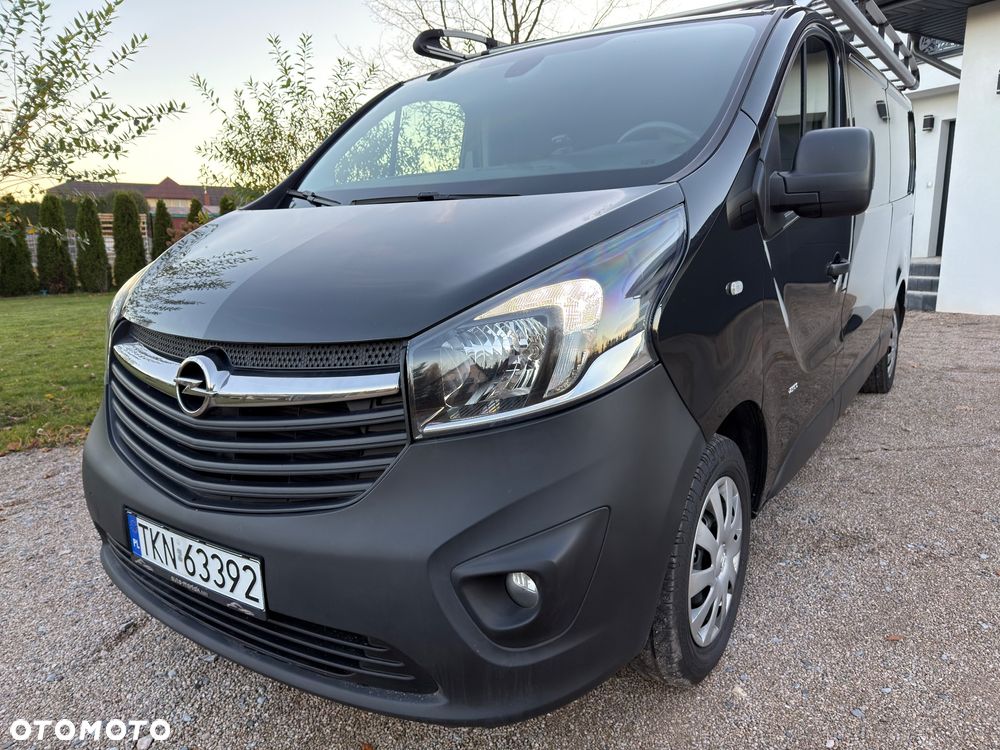 Opel Vivaro - 10