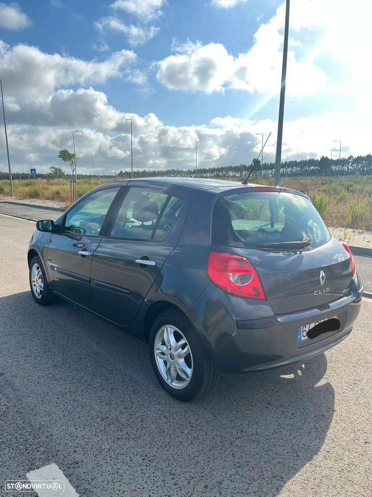 Renault Clio 1.5 dCi Confort - 3