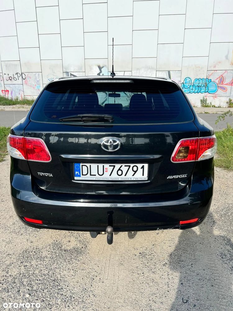 Toyota Avensis 2.0 D-4D Combi - 7