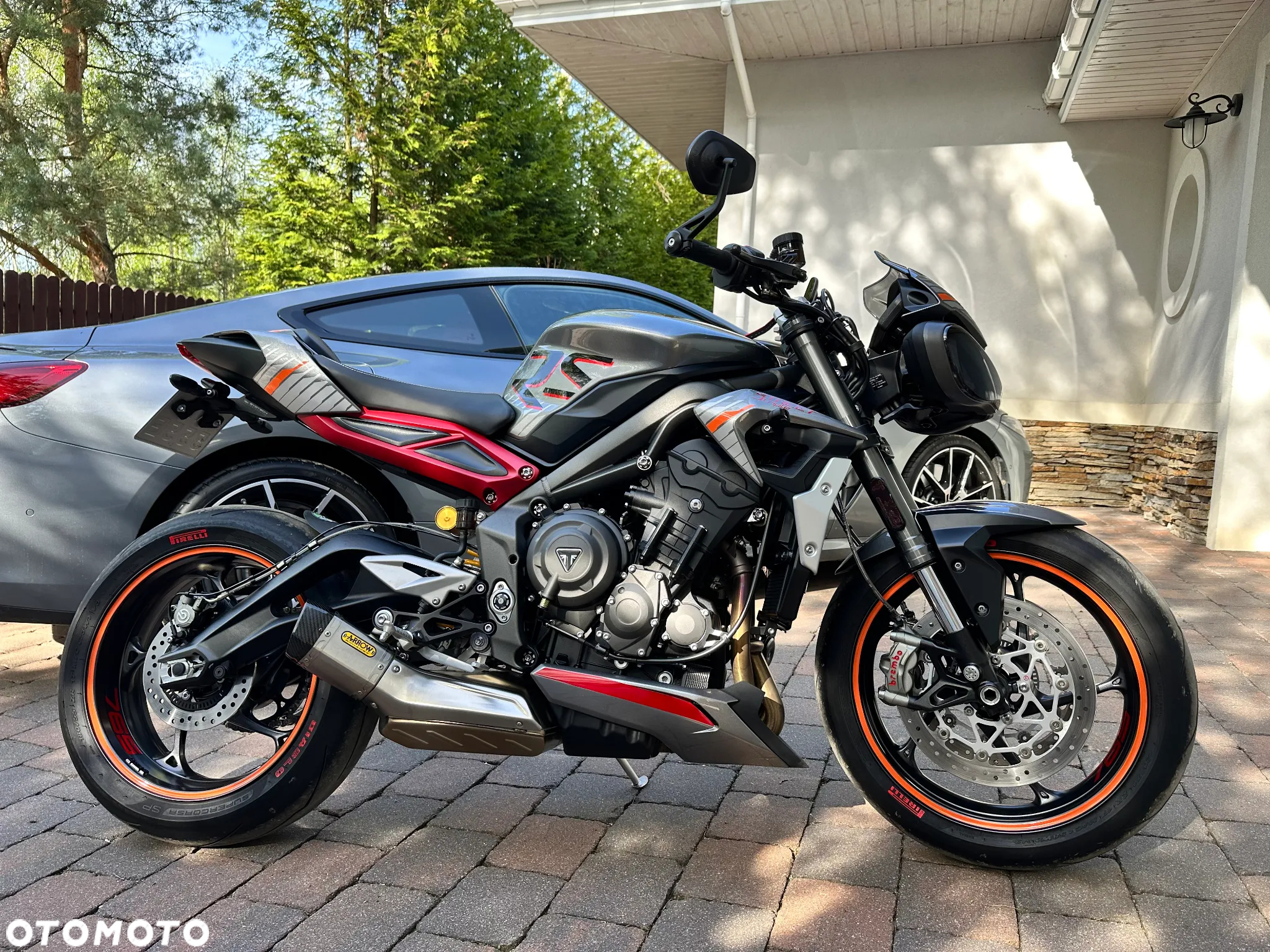 Triumph Street Triple - 3
