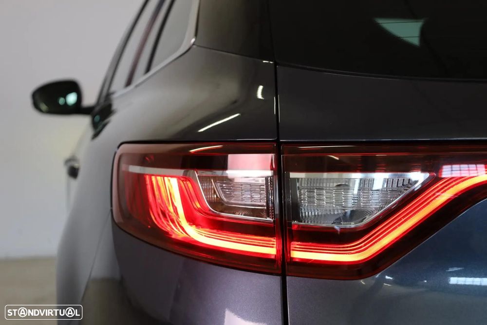 Renault Mégane Sport Tourer 1.2 TCE GT Line - 21