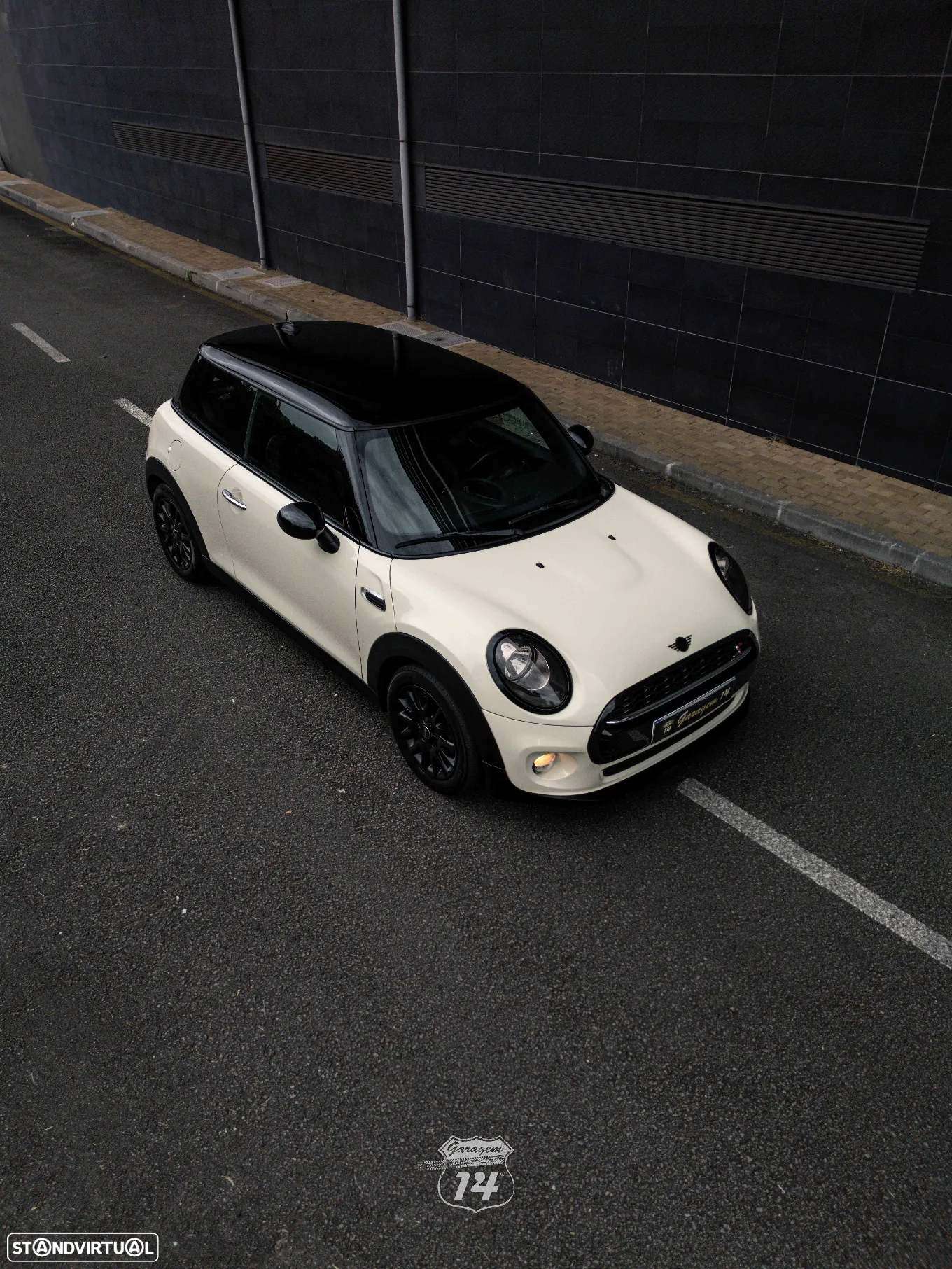 MINI 3 Portas One D - 22