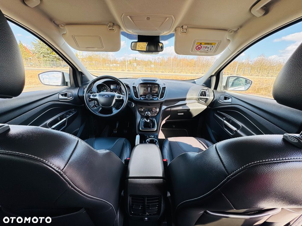 Ford Kuga 1.5 EcoBoost 2x4 Individual - 7