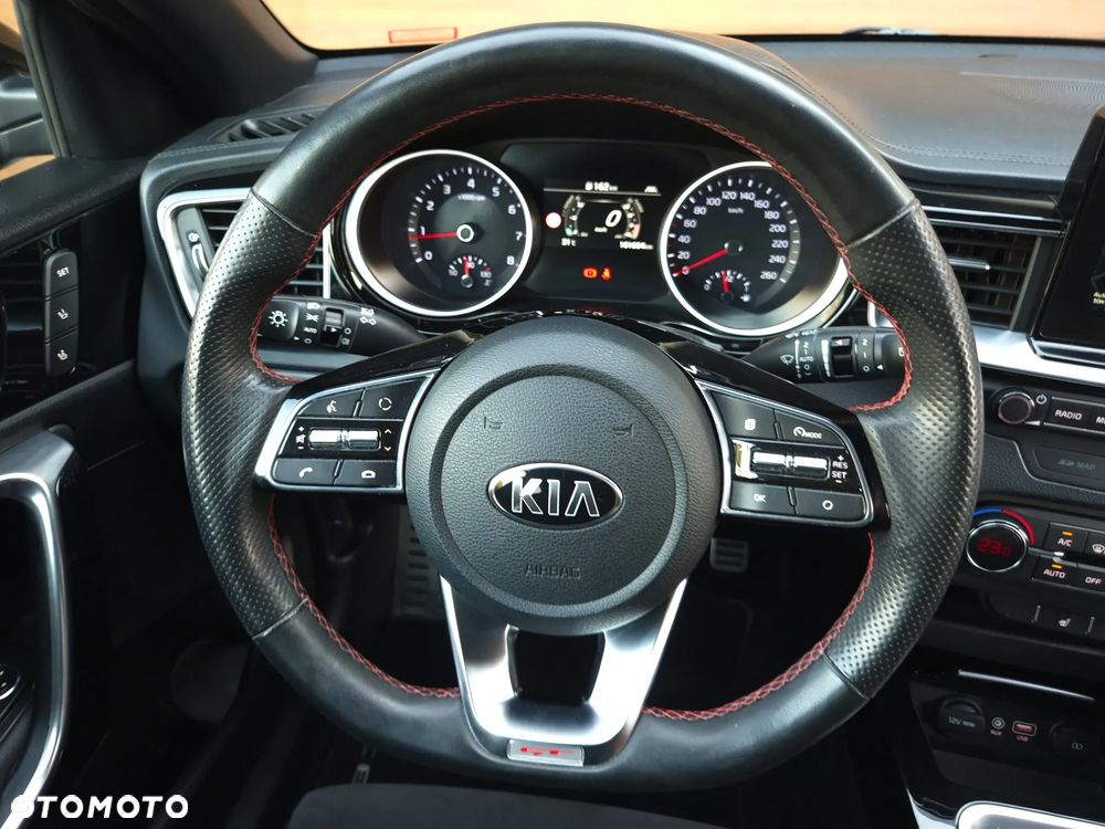 Kia Ceed 1.6 T-GDI GT - 18