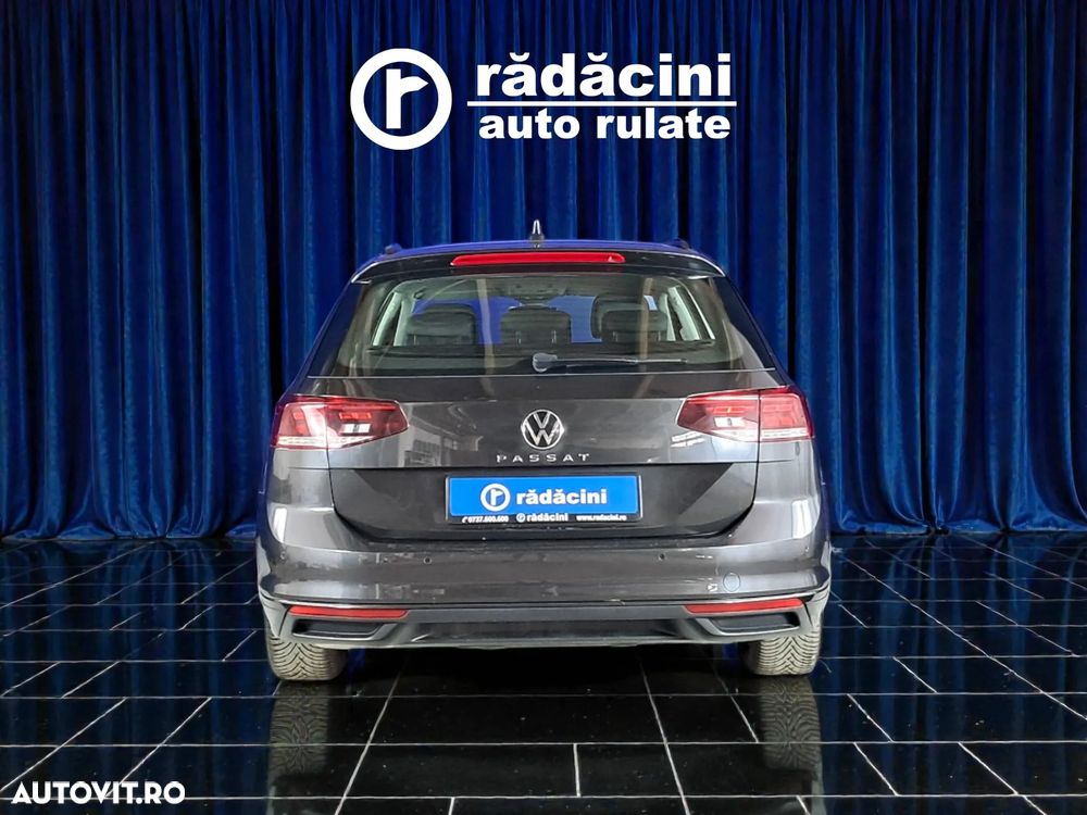 Volkswagen Passat - 5