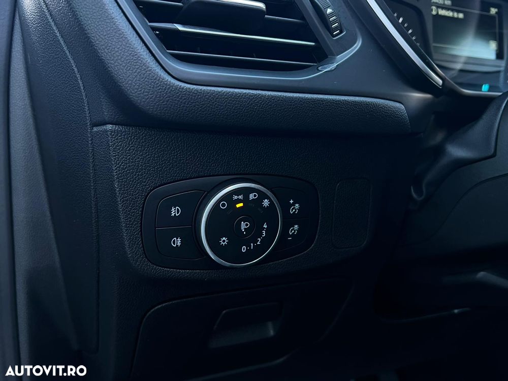 Ford Focus 1.0 EcoBoost Trend Edition - 23