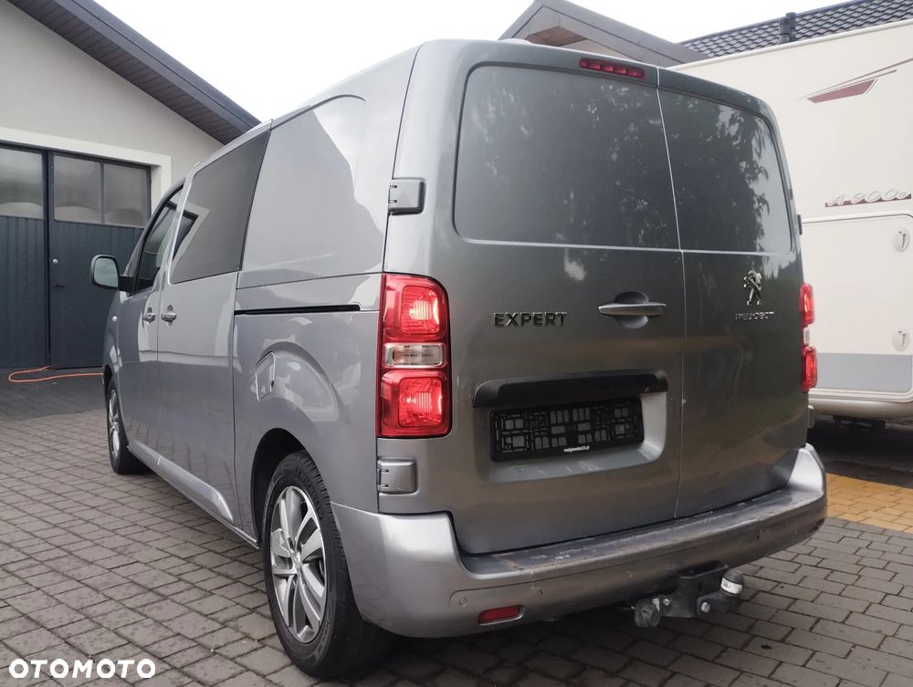 Peugeot Expert - 8