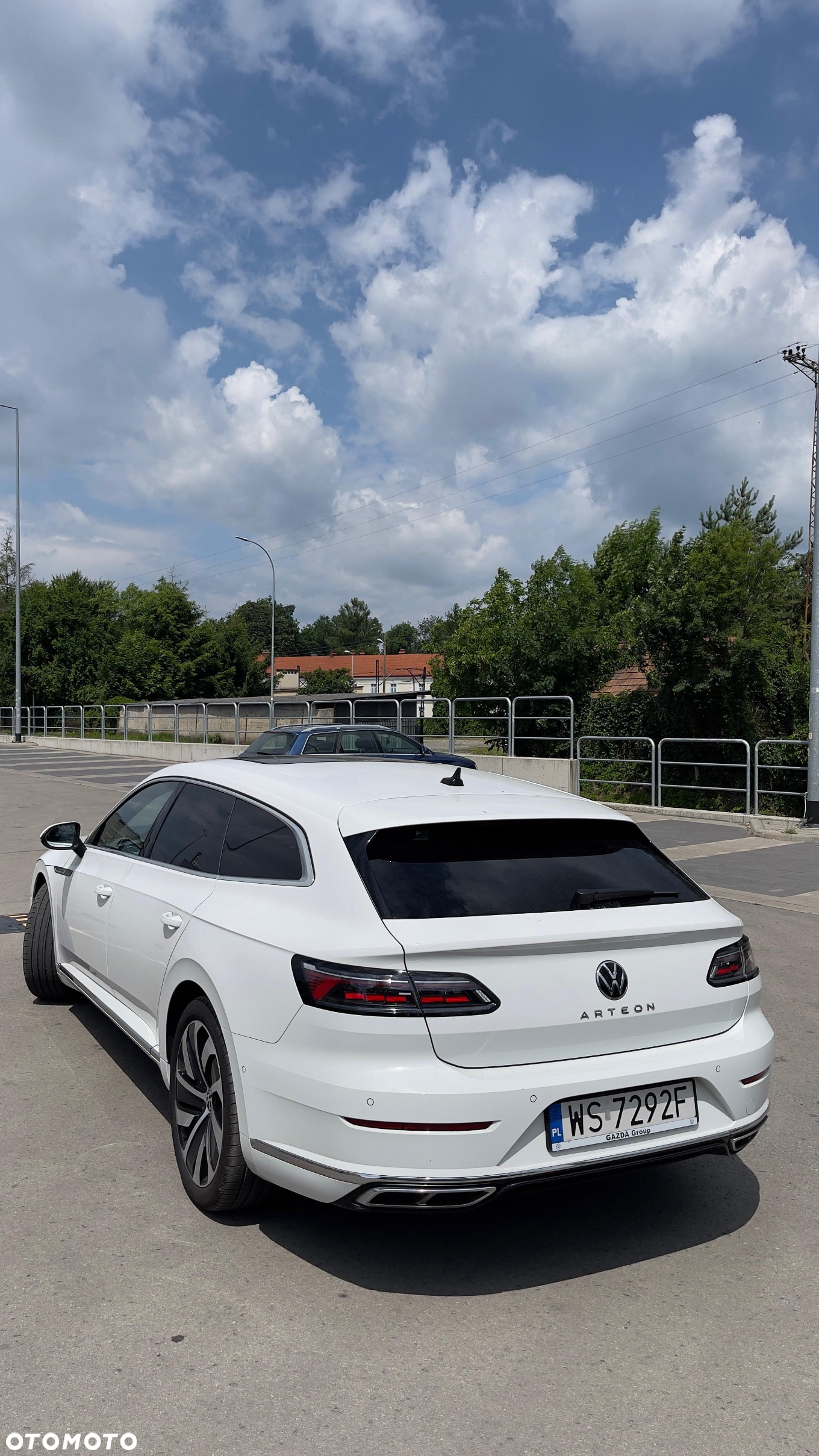 Volkswagen Arteon 2.0 TSI R-Line DSG - 3