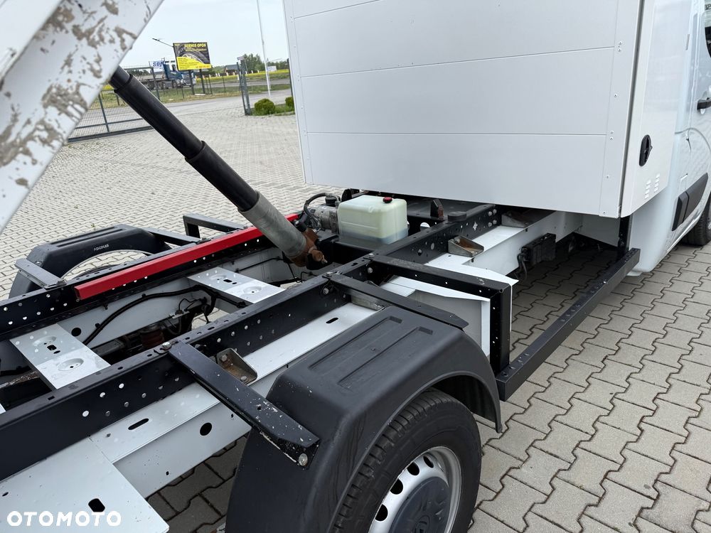 Renault MASTER 145 / WYWROTKA / NOWY MODEL / KLIMA / KUFER / Z FRANCJI / STAN BDB / / / - 16