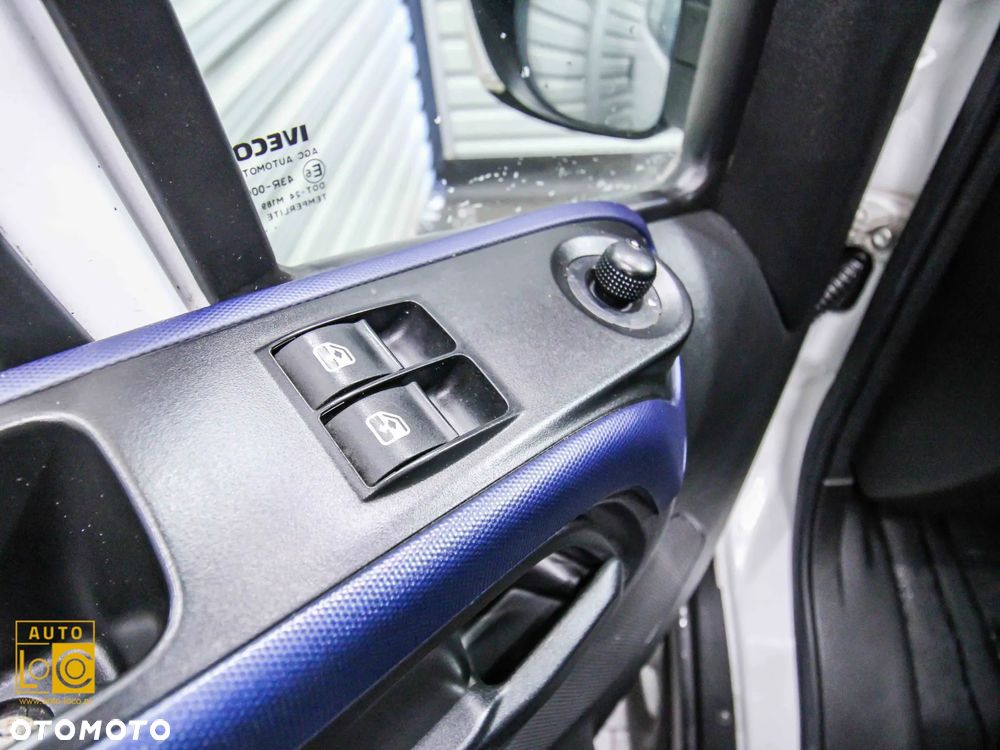 Iveco DAILY 35S15 FURGON XXL LONG - 18