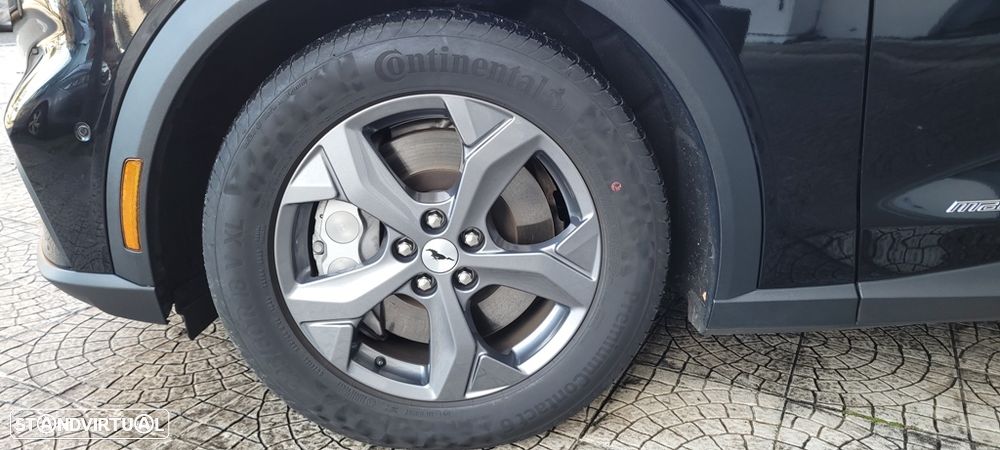 Ford Mustang Mach-E 75.7 kWh Base - 6