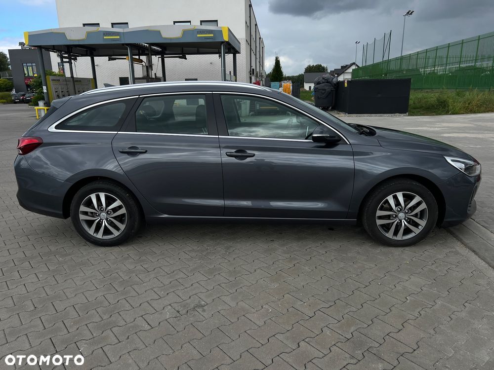 Hyundai i30 1.4 T-GDI Premium - 9