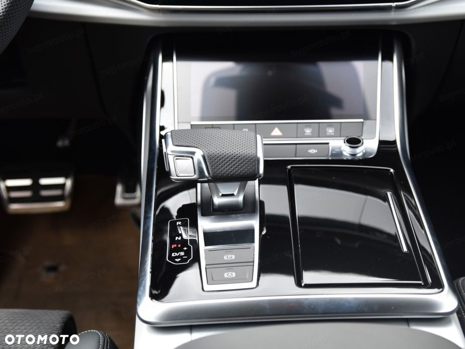 Audi Q7 - 8
