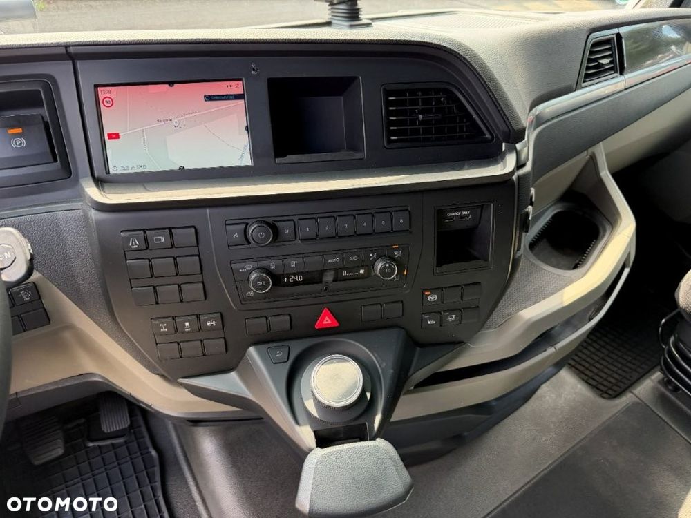 MAN TGX TG3 18.510 MEGA ACC GX LEDY RETARDER KLIMA POSTOJOWA PO KONTRAKCIE SERWIS MAN DE - 10