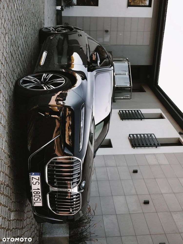 BMW Seria 7 - 10